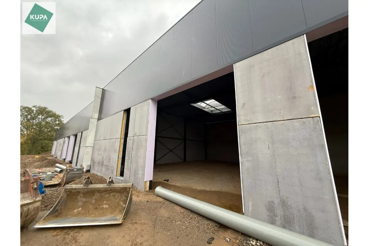 Handelszaak te  huur in Herzele 9550 1537.50€  slaapkamers 246.00m² - Zoekertje 680197