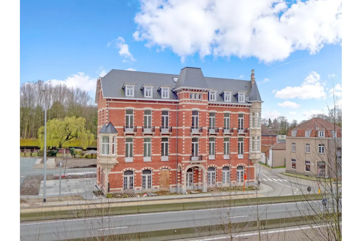 Handelszaak te  huur in Overijse 3090 2500.00€ 0 slaapkamers 180.00m² - Zoekertje 680406