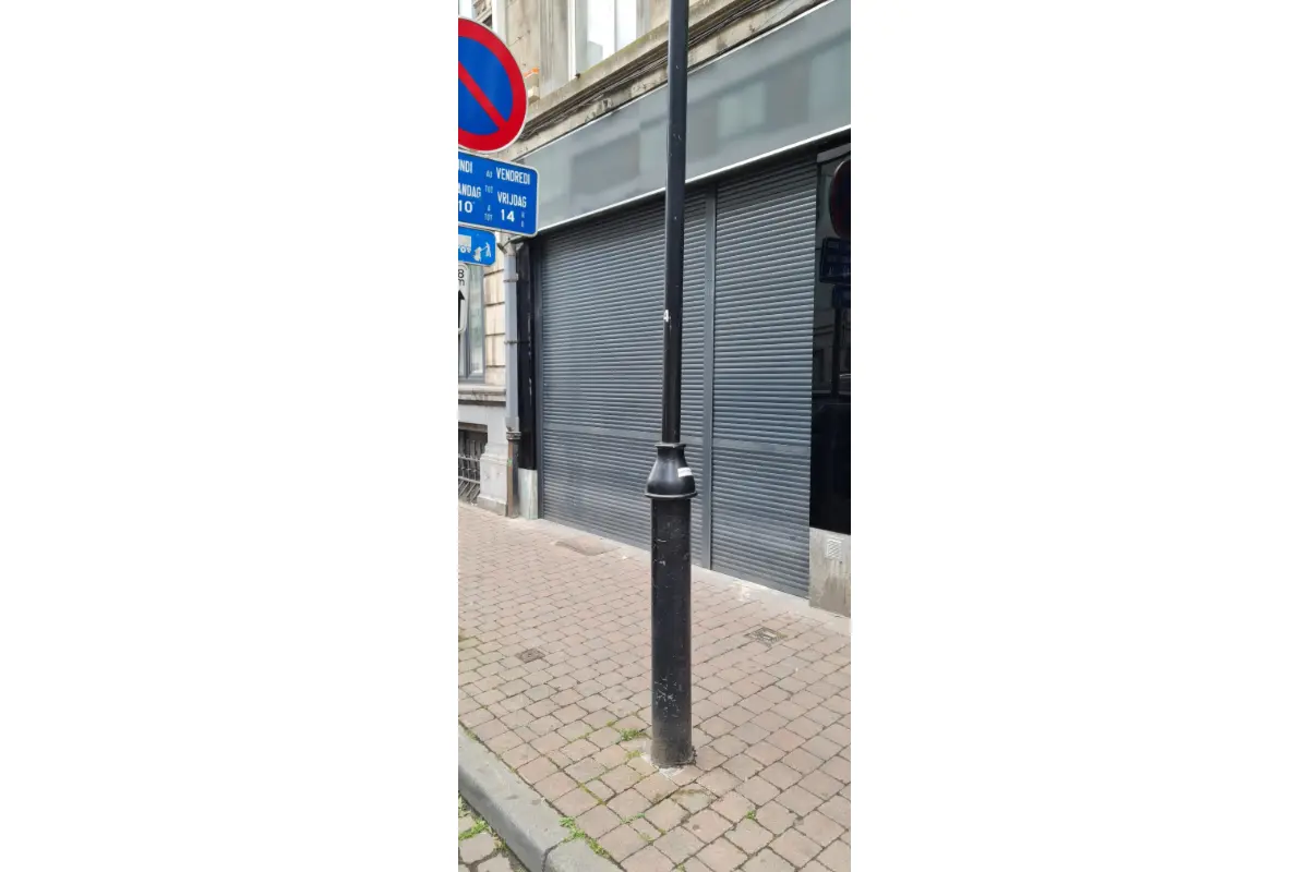 Handelszaak te  huur in Sint-Gillis 1060 1500.00€  slaapkamers m² - Zoekertje 680841