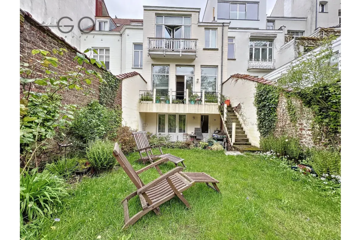 Maison à louer à Woluwe-Saint-Lambert 1200 3100.00€ 4 chambres 370.00m² - annonce 680825