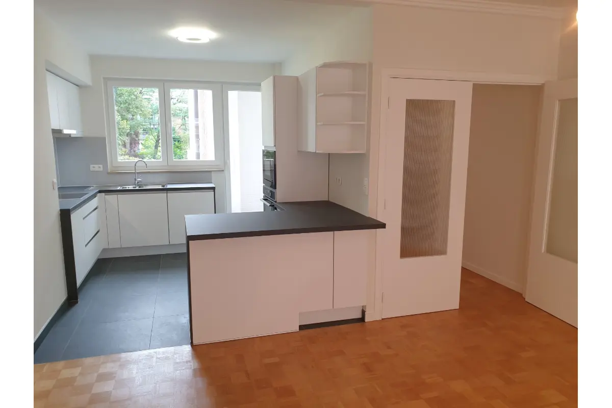 Appartement à louer à Etterbeek 1040 1600.00€ 2 chambres 100.00m² - annonce 680080