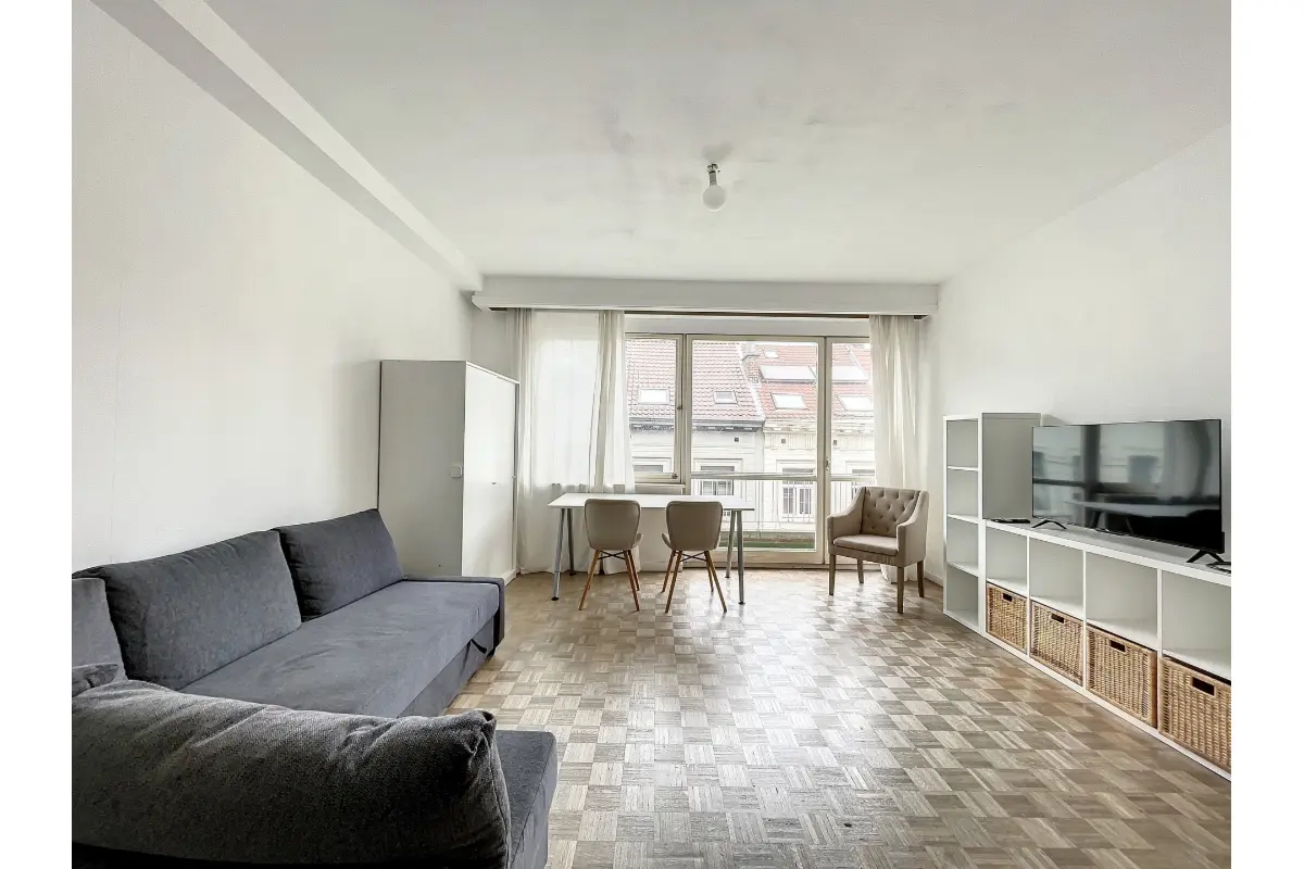 Appartement te  huur in Elsene 1050 1050.00€ 0 slaapkamers 48.00m² - Zoekertje 680804