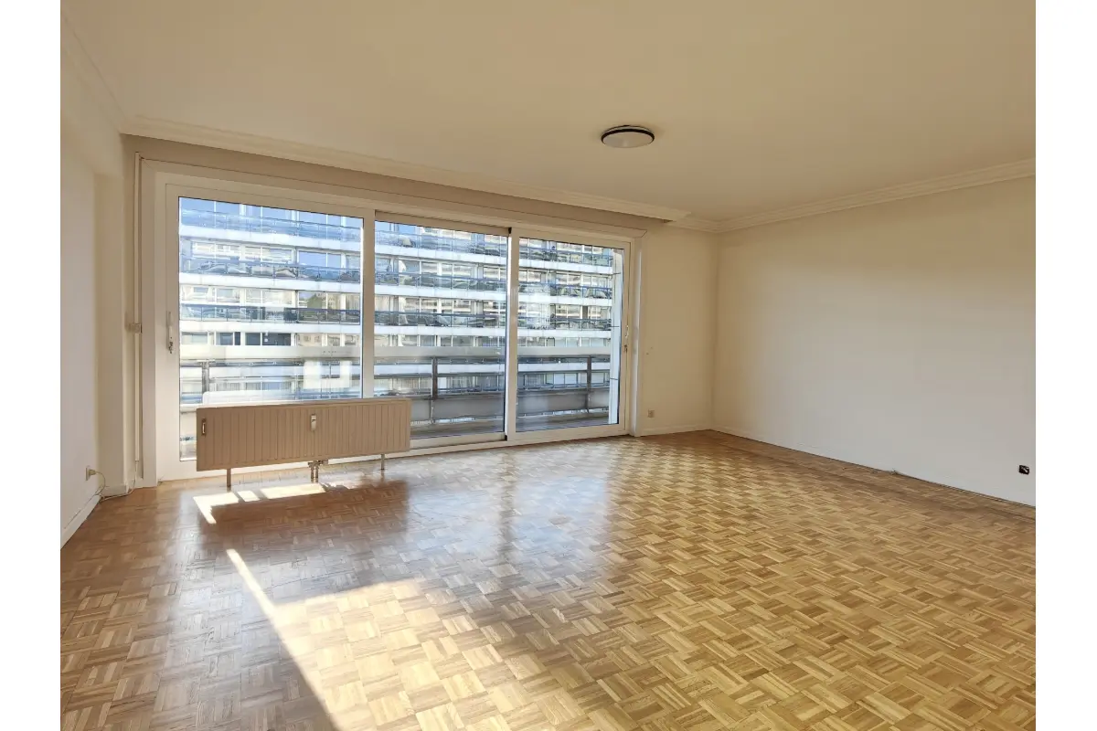 Appartement te  huur in Sint-Jans-Molenbeek 1080 1500.00€ 3 slaapkamers 115.00m² - Zoekertje 680916