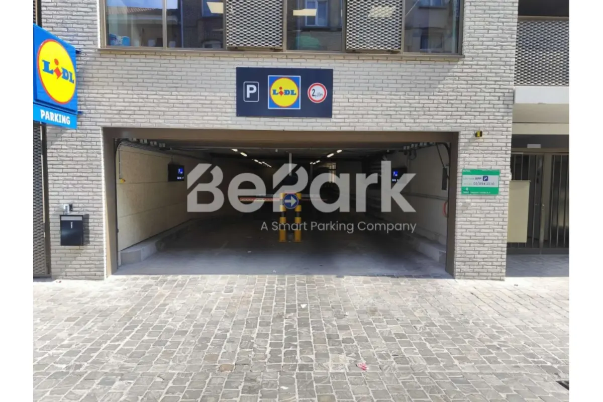 Parking / garage à louer à Schaerbeek 1030 165.00€  chambres m² - annonce 681951