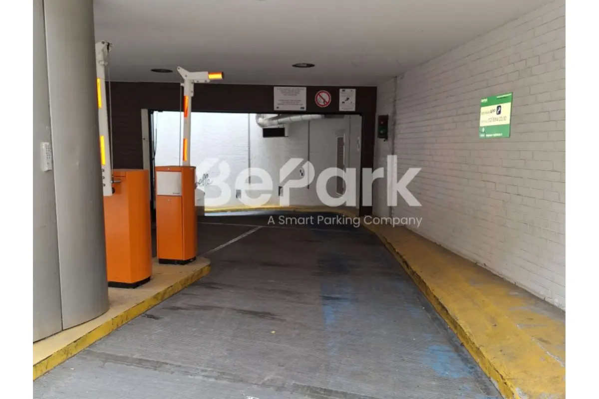 Parking à louer à Etterbeek 1040 188.00€  chambres m² - annonce 681941