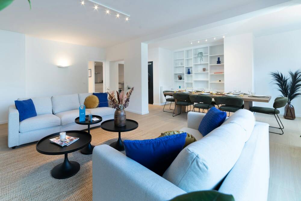 Appartement te  huur in Sint-Gillis 1060 4300.00€ 3 slaapkamers 210.00m² - Zoekertje 682552