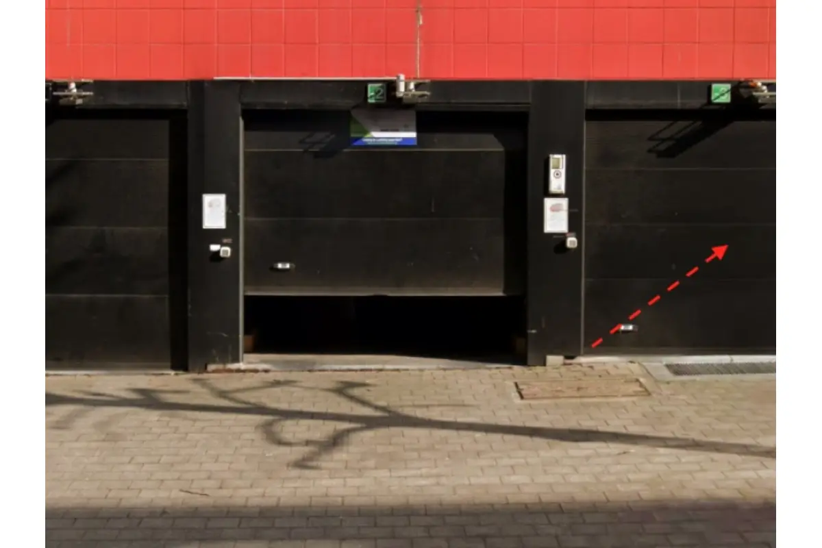 Parking / garage à louer à Bruxelles 1000 119.00€  chambres m² - annonce 681856