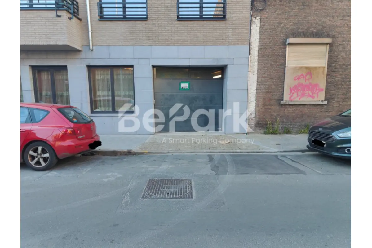 Parking / garage à louer à Anderlecht 1070 109.00€  chambres m² - annonce 681921
