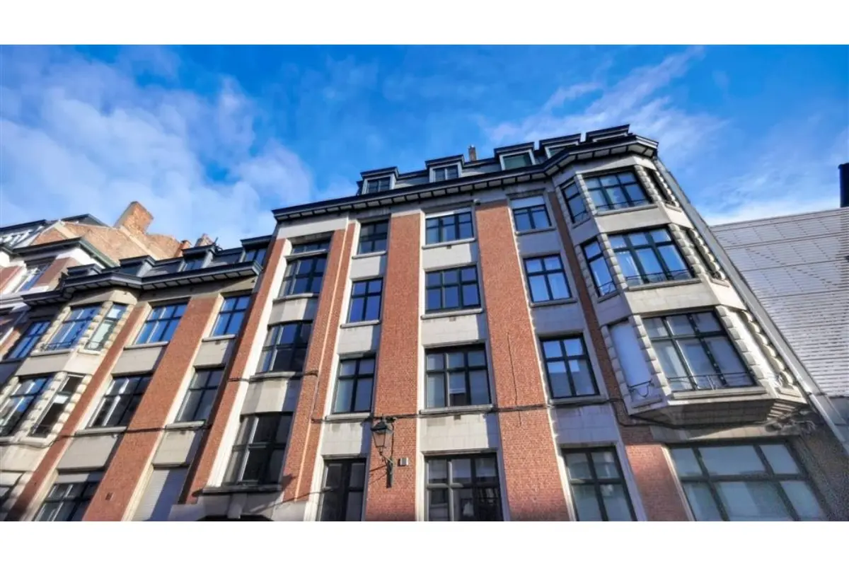 Appartement à louer à Saint-Gilles 1060 1400.00€ 1 chambres 105.00m² - annonce 681464