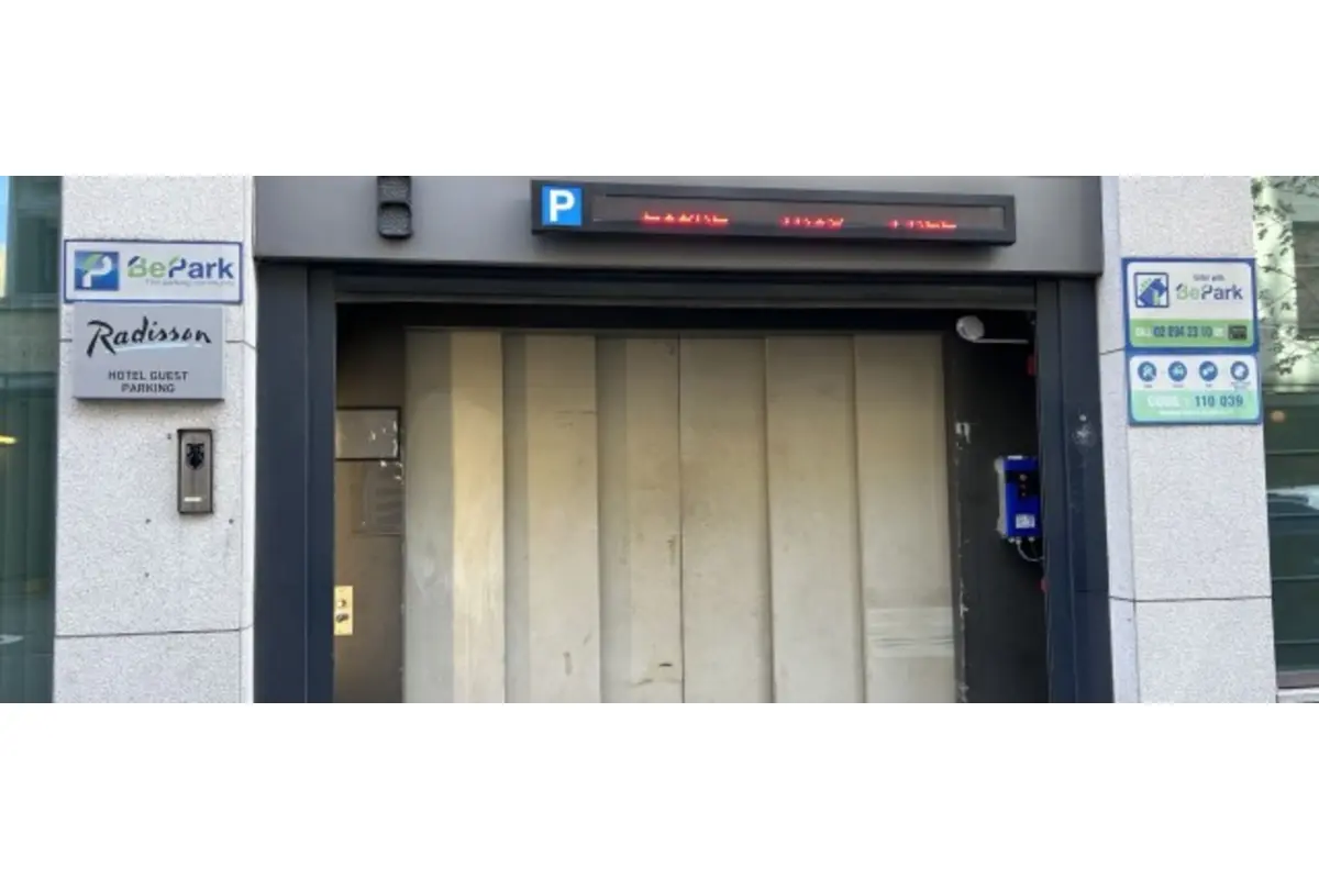 Parking / garage à louer à Saint-Gilles 1060 169.00€  chambres m² - annonce 681612