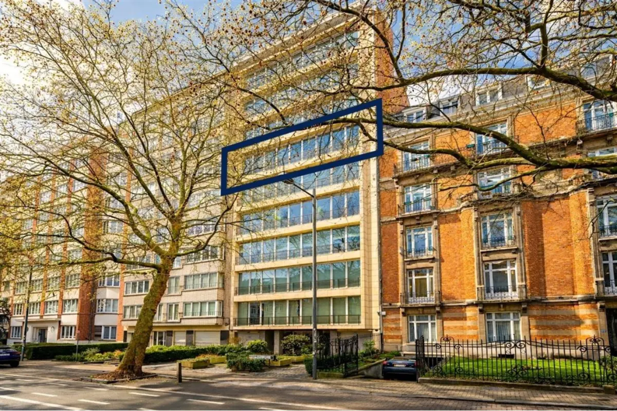 Appartement à louer à Etterbeek 1040 2350.00€ 3 chambres 187.00m² - annonce 681469