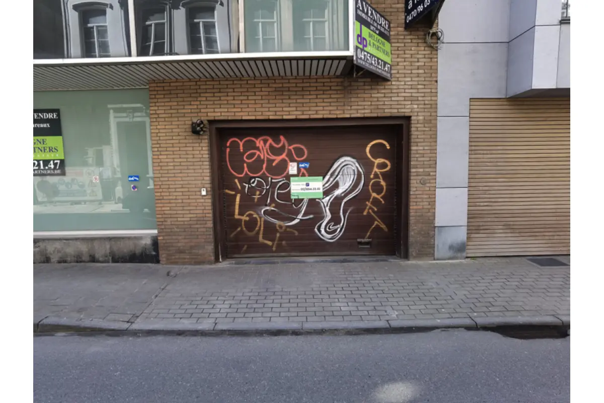Parking / garage à louer à Bruxelles 1000 158.00€  chambres m² - annonce 681778