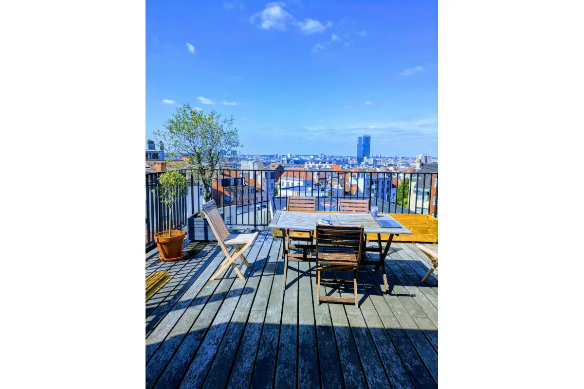 Appartement te  huur in Sint-Gillis 1060 2150.00€  slaapkamers m² - Zoekertje 681117