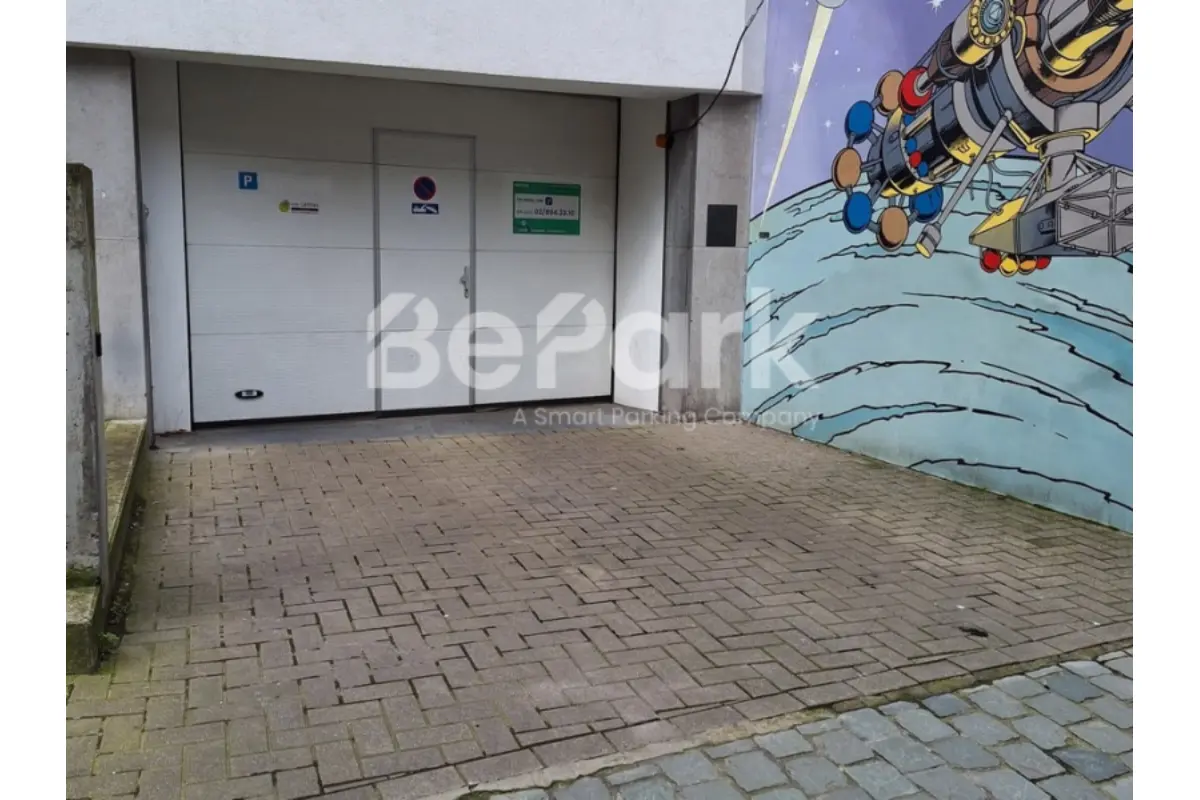 Parking & garage te  huur in Brussel 1000 149.00€  slaapkamers m² - Zoekertje 681909