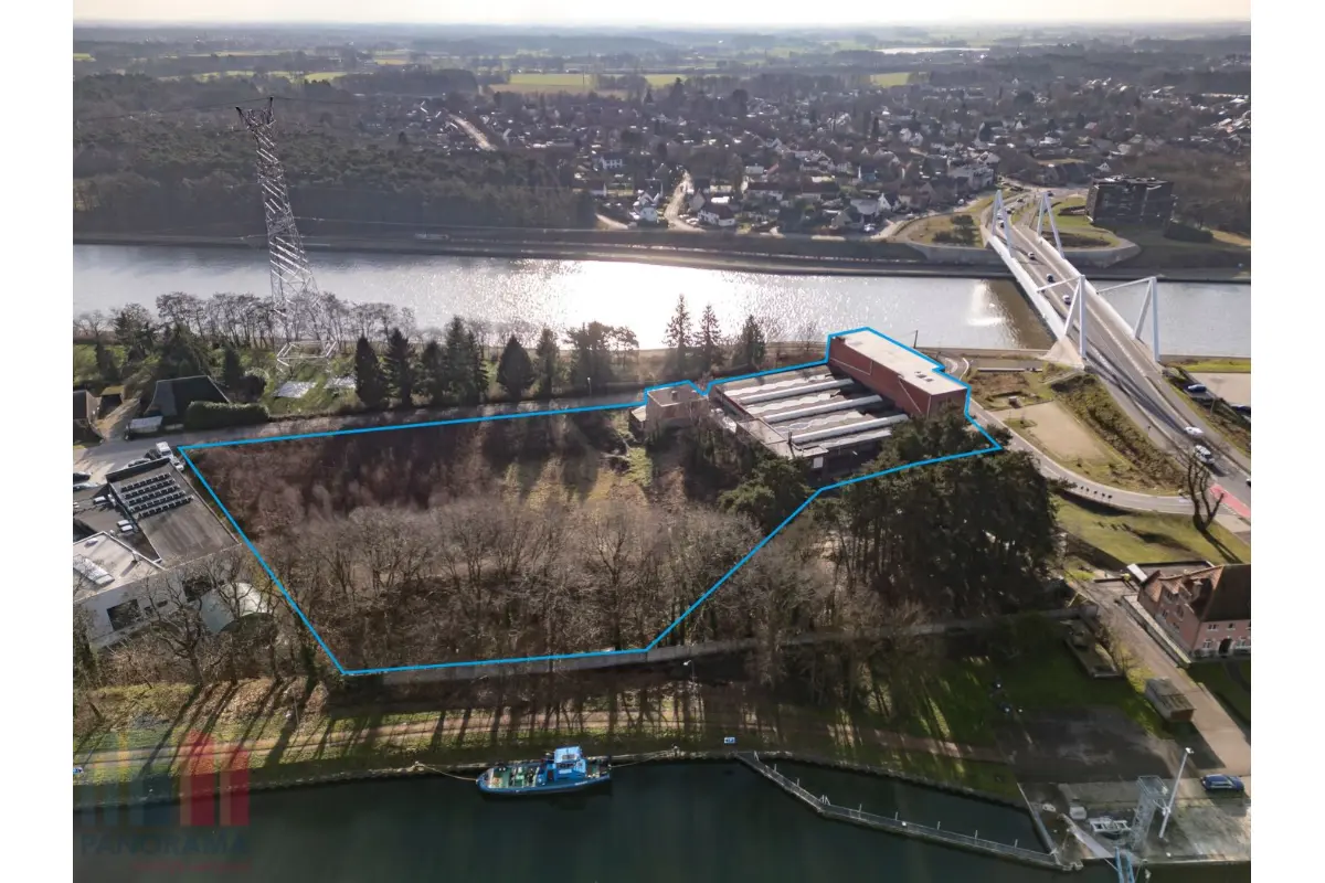 Commerce à vendre à Herentals 2200 0.00€  chambres 11200.00m² - annonce 681222