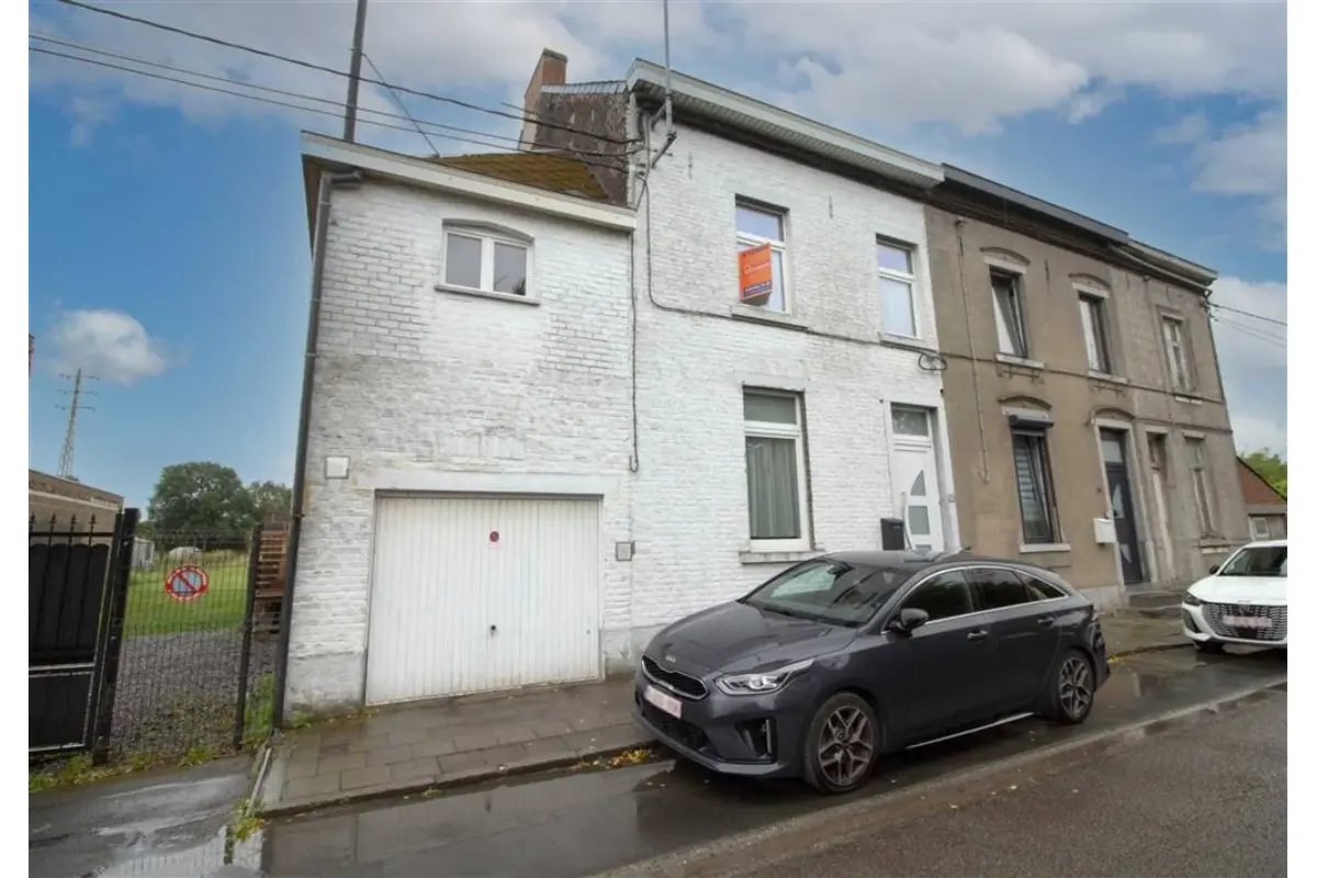 Maison à vendre à Monceau-sur-Sambre 6031 199000.00€ 3 chambres 140.00m² - annonce 681218