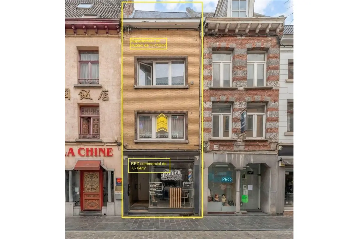 Appartementsgebouw te  koop in Aat 7800 290000.00€ 2 slaapkamers 112.00m² - Zoekertje 681474