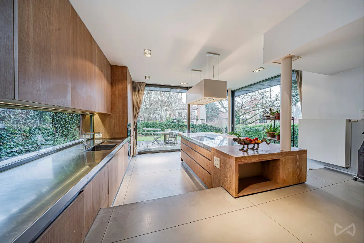 Huis te  koop in Oudergem 1160 1200000.00€ 4 slaapkamers 260.00m² - Zoekertje 682235