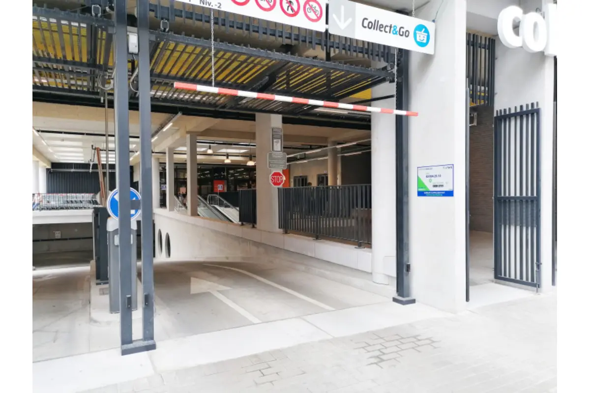 Parking à louer à Etterbeek 1040 39.00€  chambres m² - annonce 681744