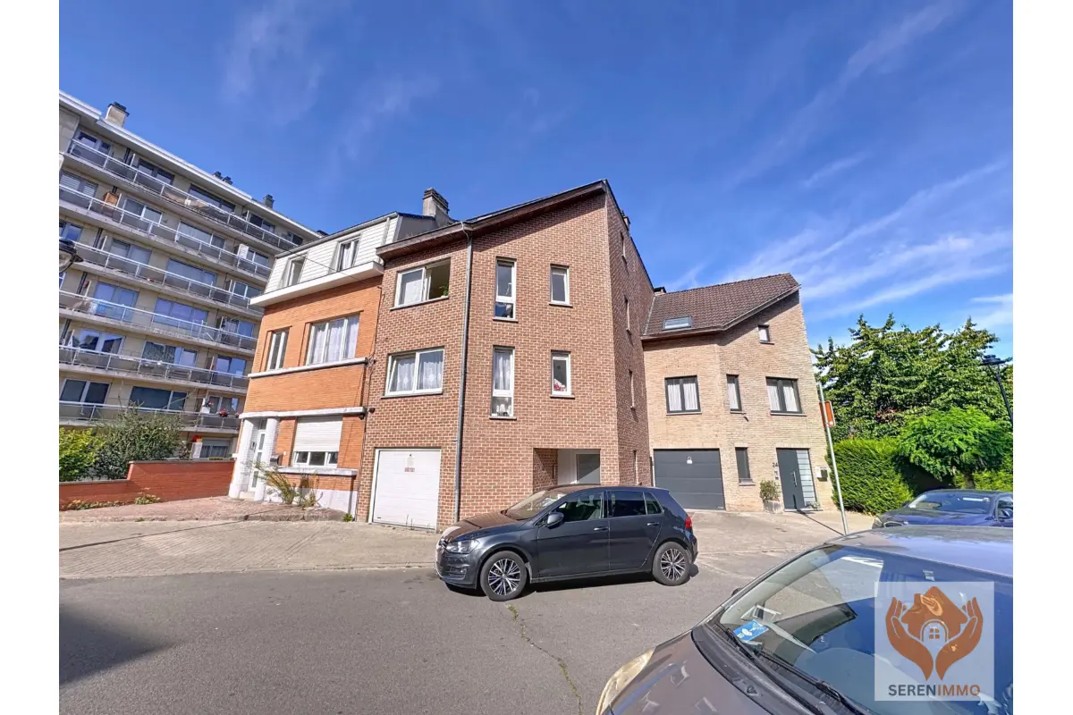 Huis te  koop in Evere 1140 600000.00€ 7 slaapkamers 300.00m² - Zoekertje 683067