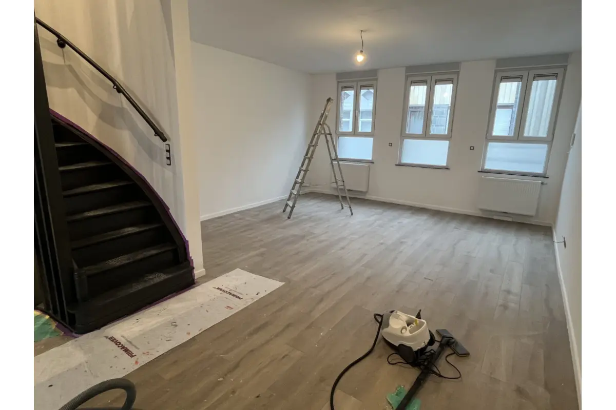 Triplex te  huur in Péruwelz 7600 600.00€ 3 slaapkamers 130.00m² - Zoekertje 683005