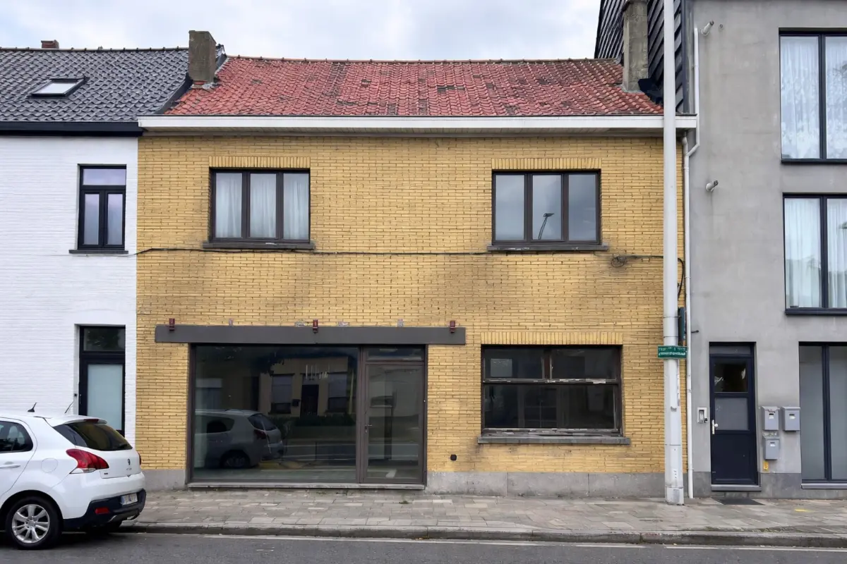 Maison à vendre à Eecloo 9900 199500.00€ 3 chambres 153.00m² - annonce 682763