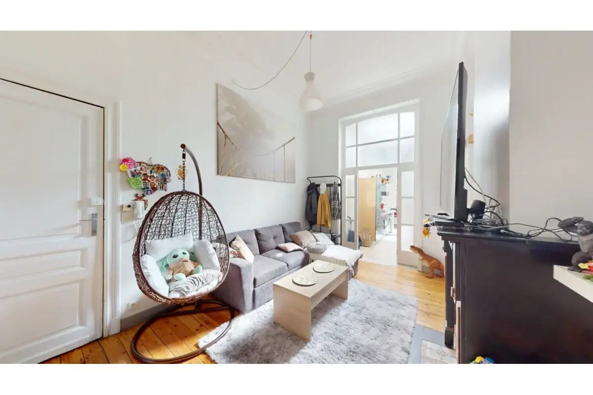 Huis te  koop in Sint-Lambrechts-Woluwe 1200 735000.00€ 5 slaapkamers 252.00m² - Zoekertje 682830