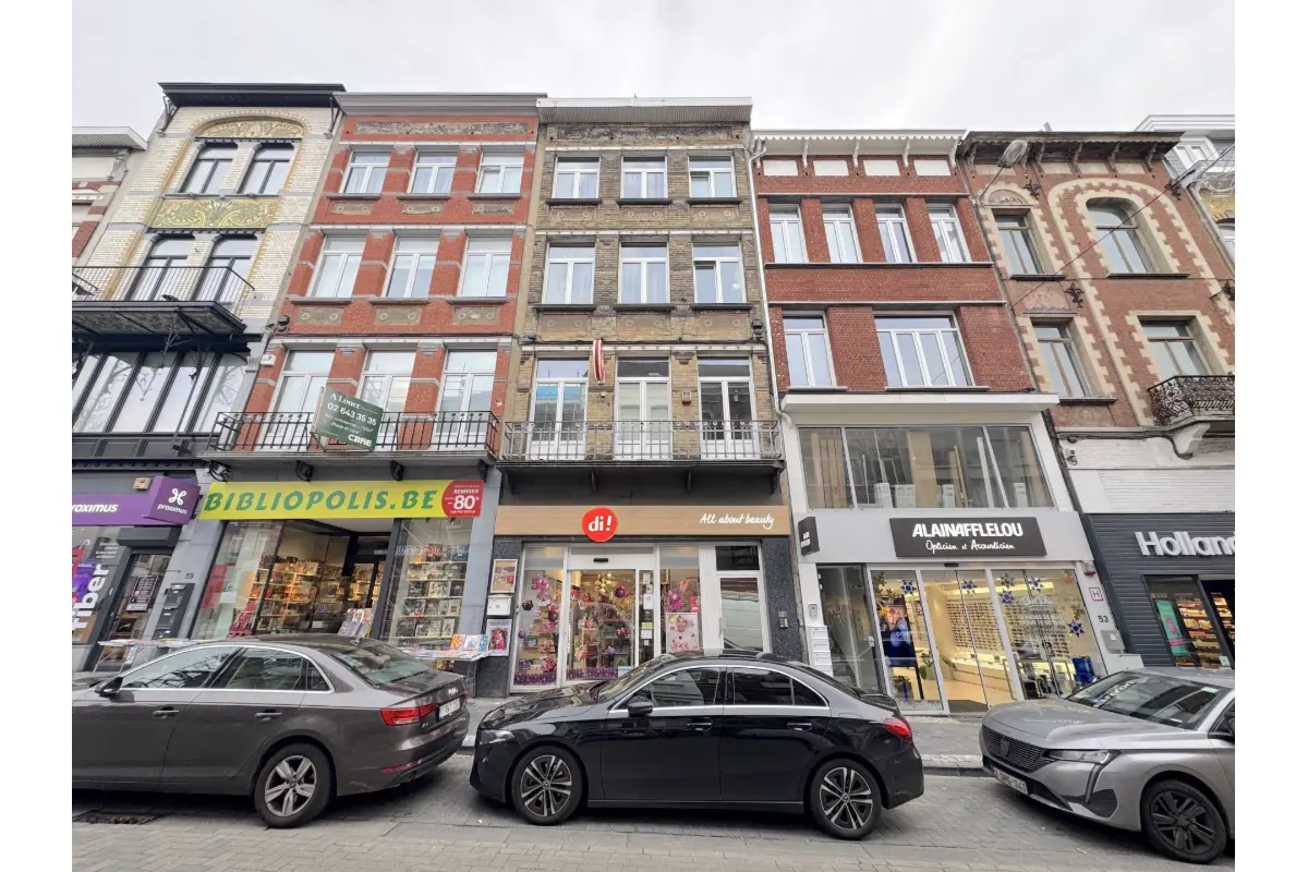 Huis te  koop in Etterbeek 1040 2400000.00€ 4 slaapkamers 435.00m² - Zoekertje 682916