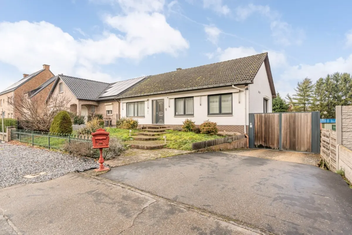 Maison à vendre à Opoeteren 3680 299000.00€ 3 chambres m² - annonce 683381