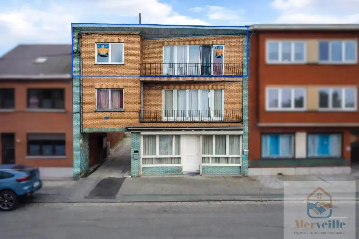 Appartement te  koop in La Louvière 7100 120000.00€ 2 slaapkamers 86.00m² - Zoekertje 683430