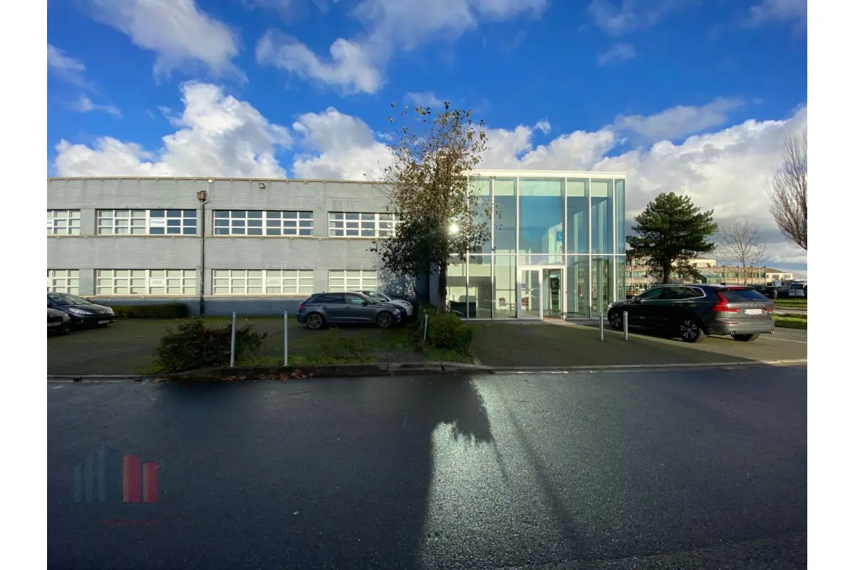 Handelszaak te  huur in Brugge 8000 735.00€  slaapkamers 59.00m² - Zoekertje 683560