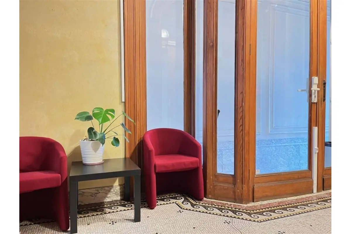 Appartementsgebouw te  koop in Brussel 1000 2700000.00€  slaapkamers 720.00m² - Zoekertje 683673