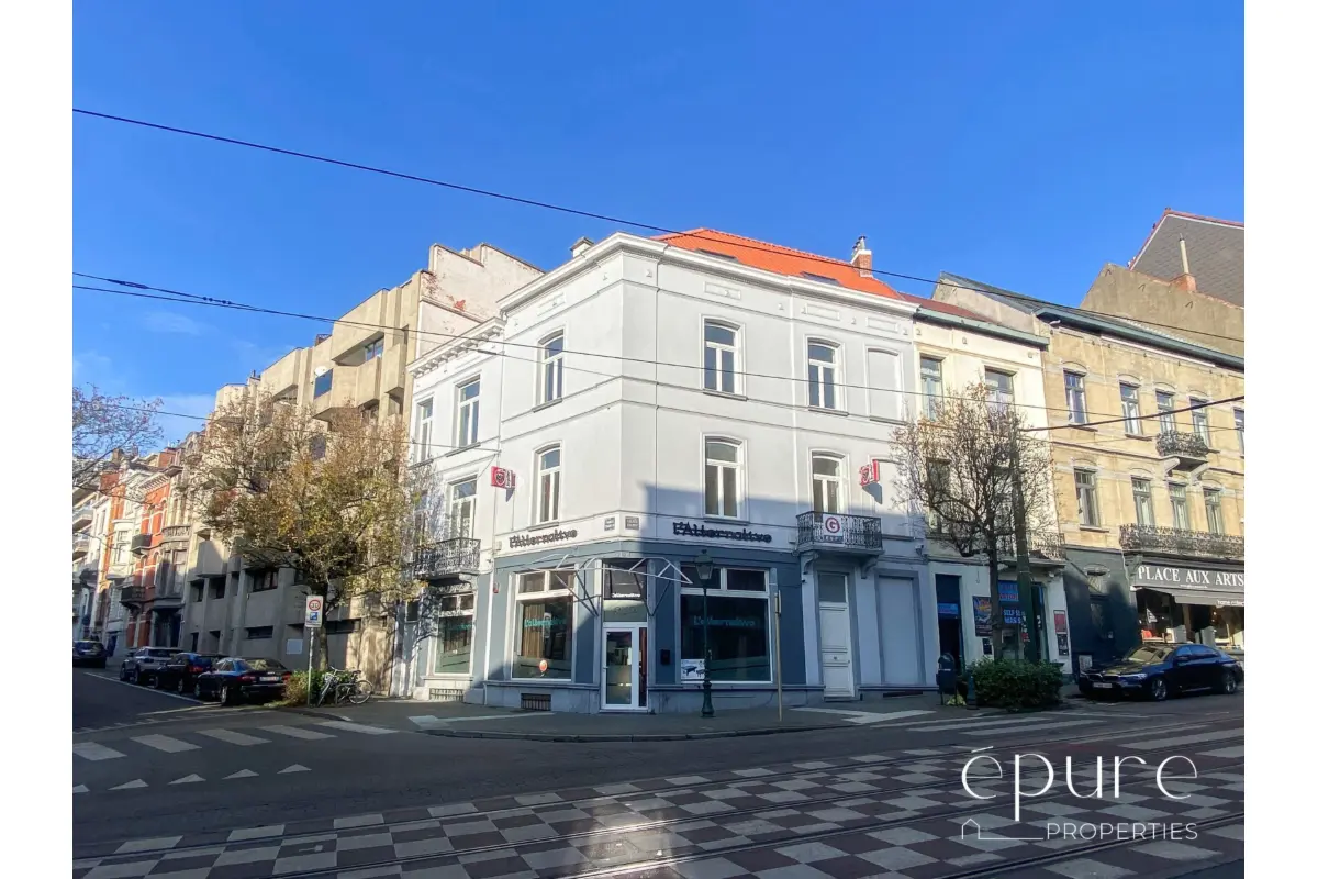 Handelszaak te  huur in Etterbeek 1040 3500.00€  slaapkamers 240.00m² - Zoekertje 683667