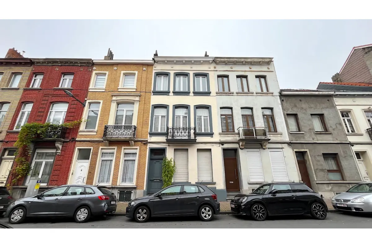 Maison à vendre à Schaerbeek 1030 415000.00€ 5 chambres 211.00m² - annonce 683842