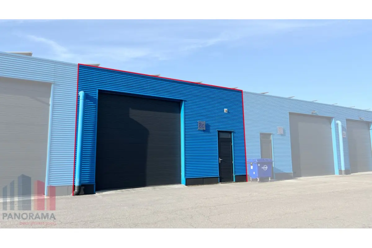 Handelszaak te  huur in Herentals 2200 1765.00€  slaapkamers 290.00m² - Zoekertje 683569