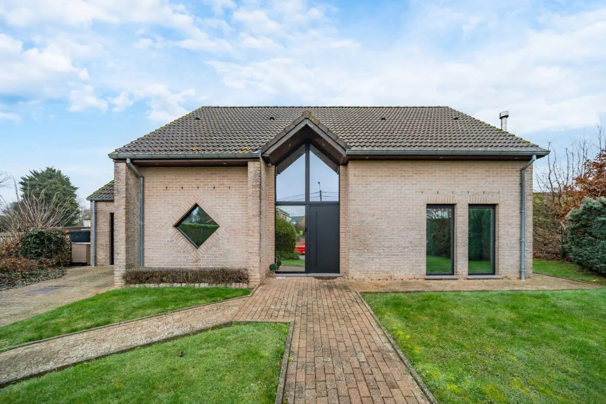 Maison à vendre à Couthuin 4218 435000.00€ 4 chambres 168.00m² - annonce 683417