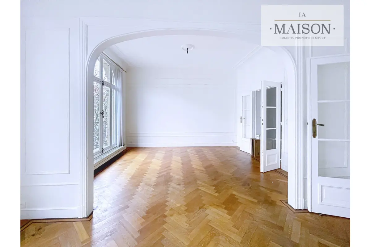 Appartement à louer à Saint-Gilles 1060 2500.00€ 3 chambres 164.00m² - annonce 683416