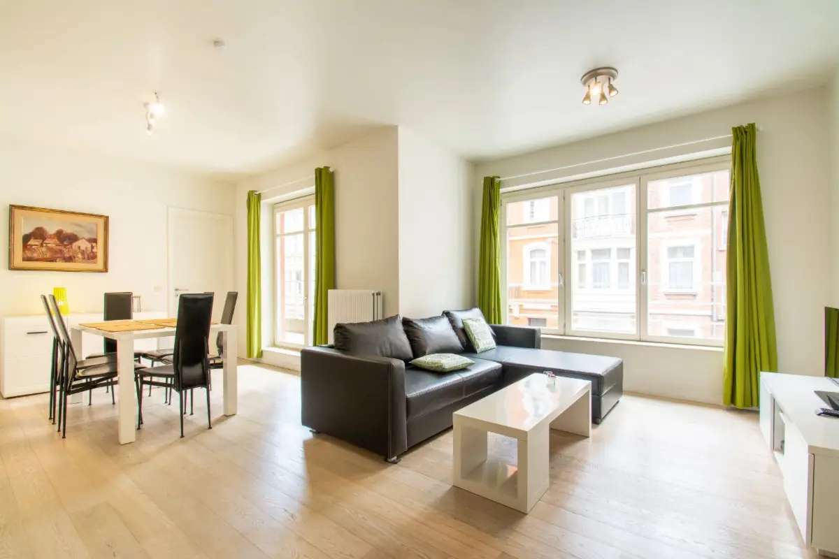 Appartement à louer à Etterbeek 1040 1350.00€ 1 chambres 85.00m² - annonce 683434