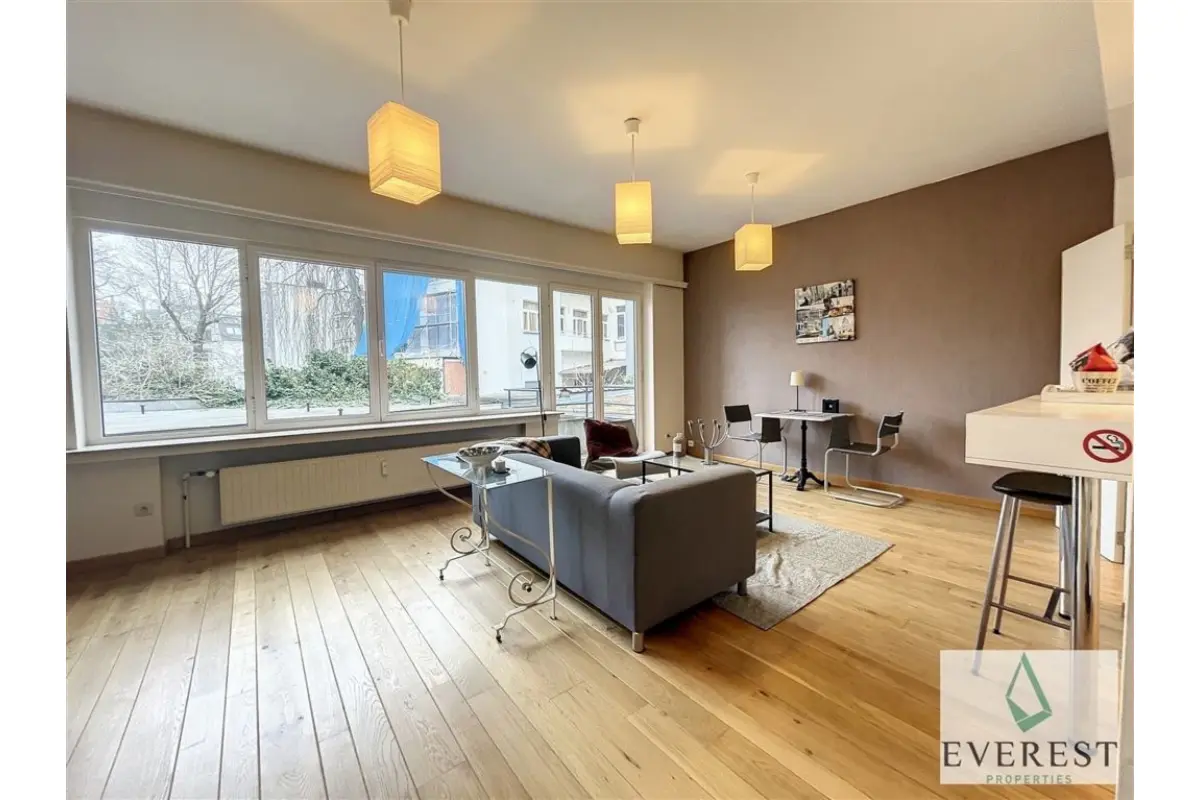 Appartement te  huur in Sint-Gillis 1060 1100.00€ 1 slaapkamers 40.00m² - Zoekertje 684222