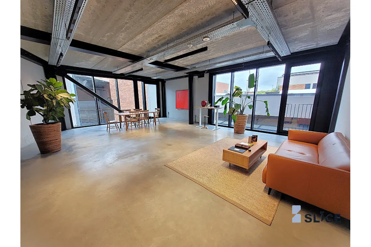 Handelszaak te  huur in Vorst 1190 1925.00€  slaapkamers 110.00m² - Zoekertje 685031