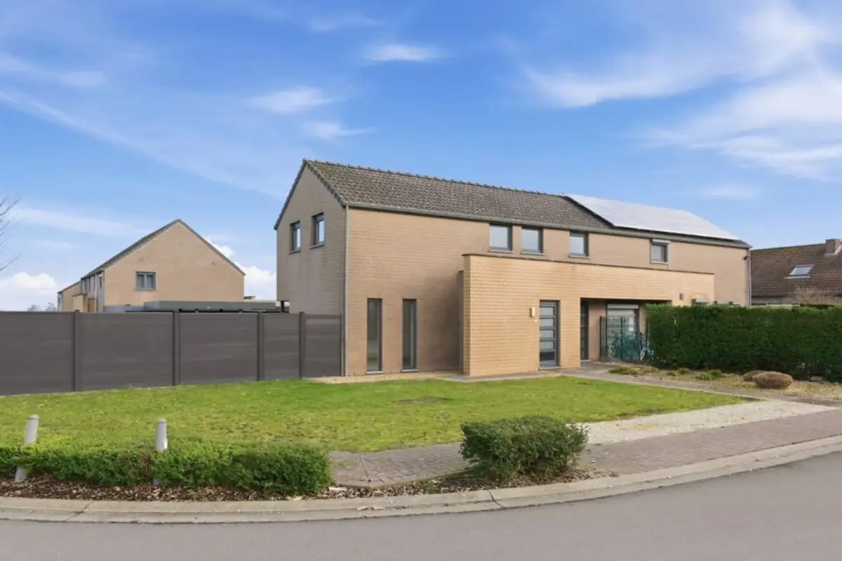 Maison à vendre à Binderveld 3850 299000.00€ 3 chambres 111.00m² - annonce 684491