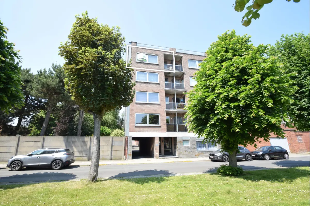 Appartement te  koop in Roeselare 8800 164500.00€ 2 slaapkamers 79.00m² - Zoekertje 684545