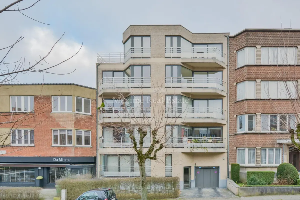 Appartement à  à Woluwe-Saint-Lambert 1200 1500.00€ 2 chambres 81.00m² - annonce 685083