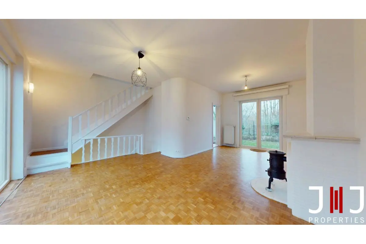 Triplex à louer à Auderghem 1160 1900.00€ 2 chambres 97.00m² - annonce 685088