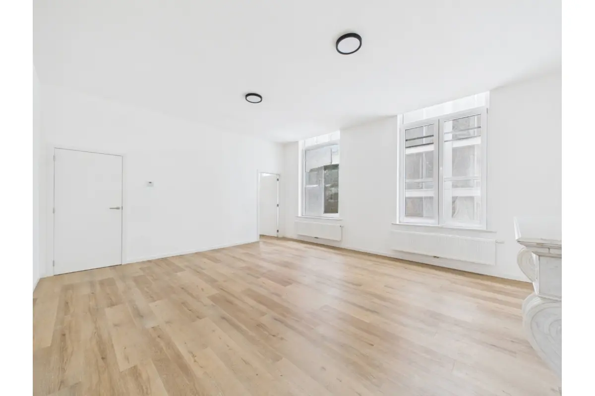 Appartement à louer à Bruxelles 1000 1700.00€ 2 chambres 90.00m² - annonce 684453