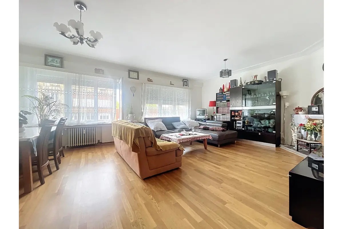 Appartement à vendre à Ixelles 1050 285000.00€ 1 chambres 105.00m² - annonce 684870