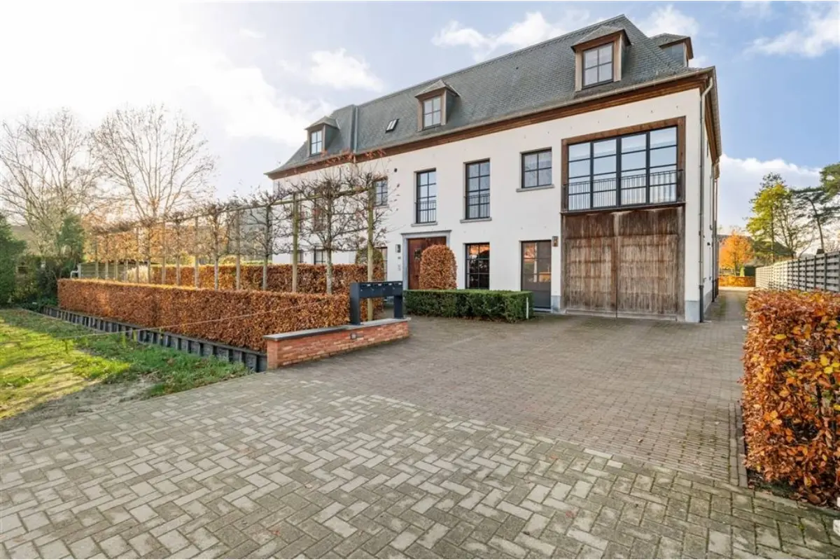 Appartement te  koop in Wechelderzande 2275 425000.00€ 2 slaapkamers 141.00m² - Zoekertje 684548