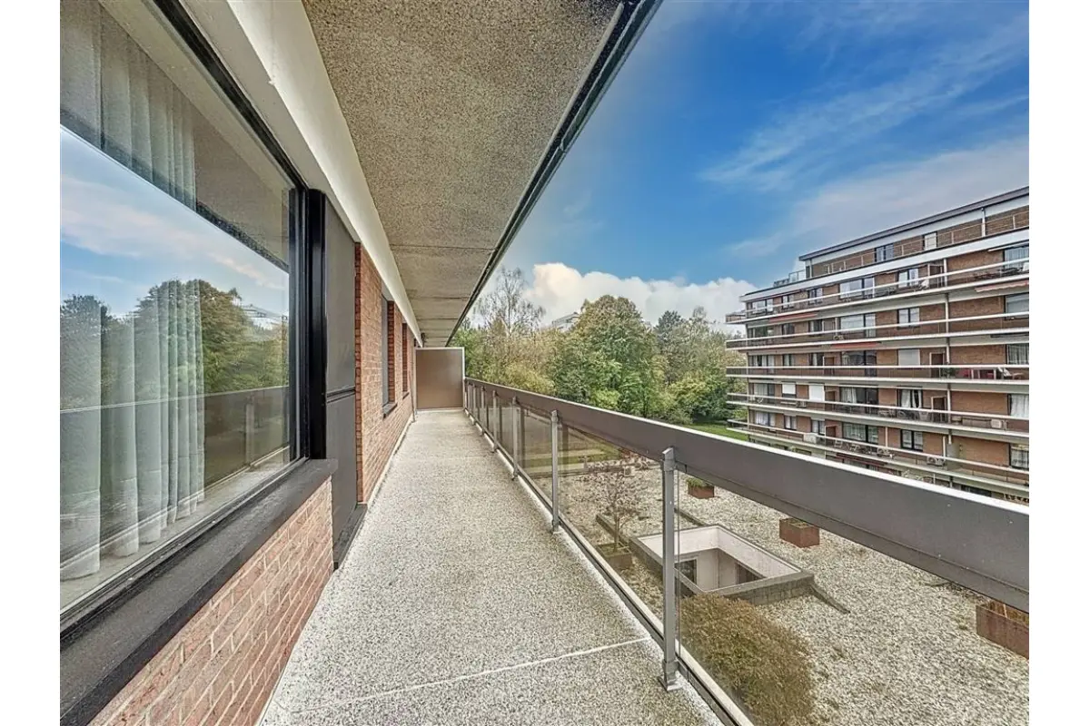 Appartement te  in Elsene 1050 280000.00€ 2 slaapkamers 80.00m² - Zoekertje 685146