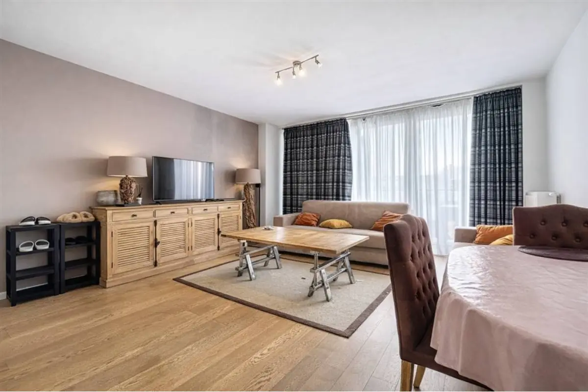 Appartement à louer à Bruxelles 1000 1200.00€ 1 chambres 60.00m² - annonce 684688