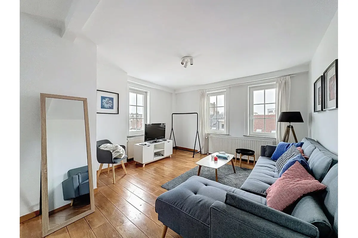 Appartement à louer à Forest 1190 1200.00€ 1 chambres 63.00m² - annonce 684582